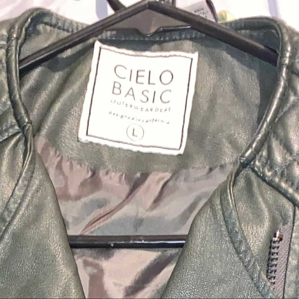 Leather motorcycle jacket - Picture 5 of 5